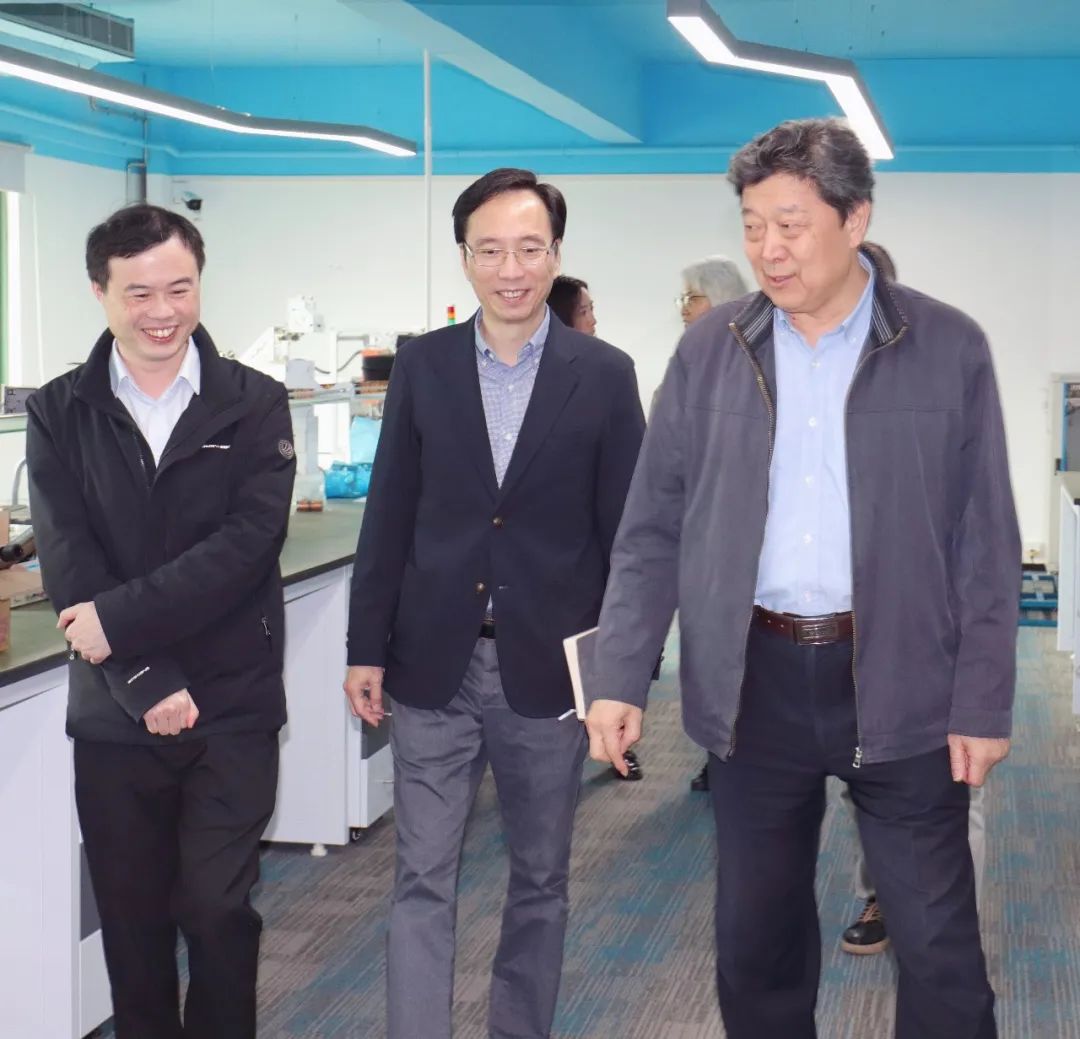 中国液压气动密封件工业协会杜旭东理事长一行莅临IPE手艺交流 - 公司新闻 - 国际细麋集团