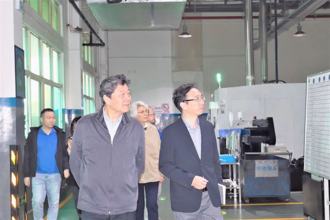 中国液压气动密封件工业协会杜旭东理事长一行莅临IPE手艺交流 - 公司新闻 - 国际细麋集团